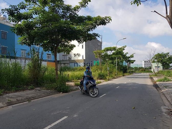 Hình ảnh Bán gấp lô đất 56m2 trong KDC gần Công Ty Pouyuen, sổ riêng, giá tốt