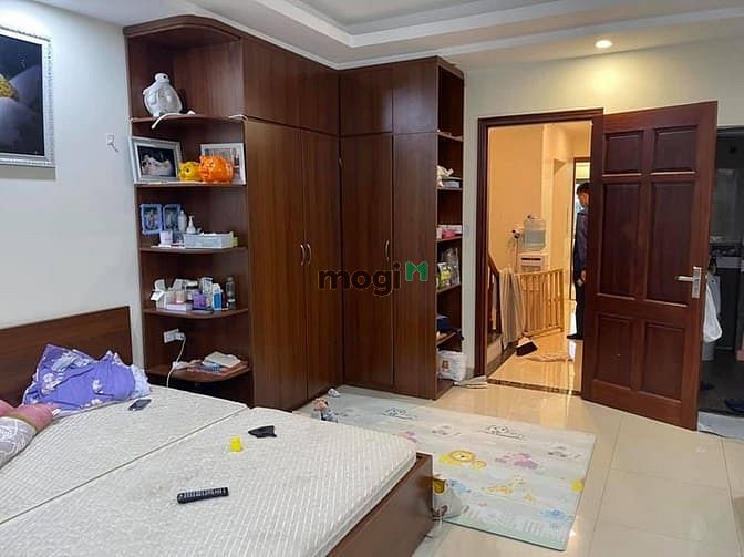 Hình ảnh Bán nhà LÁNG HẠ ĐỐNG ĐA Phân lô đỉnh 65m2, Giá 10.5 Tỷ.