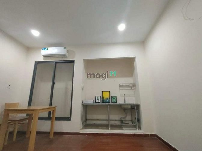 Hình ảnh Mb6623 nạp rút nhanh chóng 1PN ban công Lạc Long Quân_ngã tư Bảy Hiền_ĐHBK