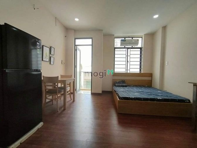 Hình ảnh Mb6623 nạp rút nhanh chóng 1PN ban công Lạc Long Quân_ngã tư Bảy Hiền_ĐHBK