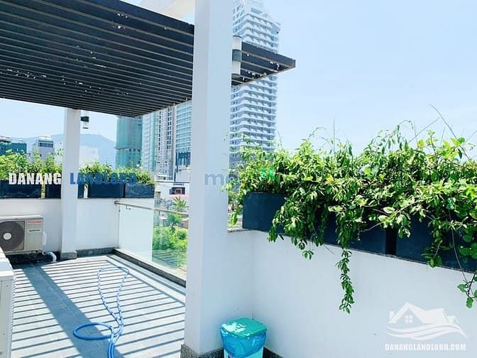 Hình ảnh Villa 6 phòng ngủ gần biển Phạm Văn Đồng - B550
