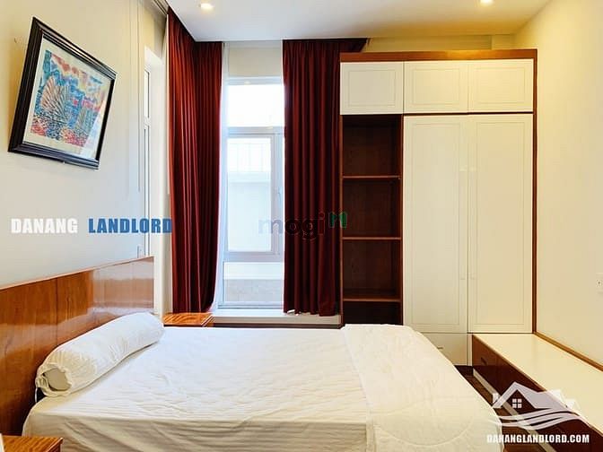 Hình ảnh Villa 6 phòng ngủ gần biển Phạm Văn Đồng - B550