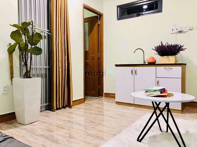 Hình ảnh Toà nhà Xóm Chiếu sát chợ 200 với nhiều dạng phòng studio, 1PN ,…