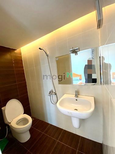 Hình ảnh Phòng mới, nội thất, ban công. Sát ngay VINCOM Phan Văn Trị