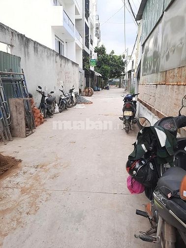 Hình ảnh bán nhà lê đức thọ , 4 tầng , thang máy .