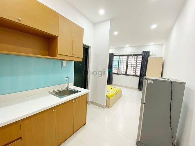 Hình ảnh Căn Hộ Full nội thất gần Etown Cộng Hòa
