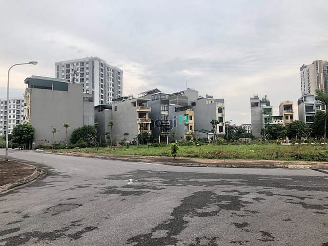 Hình ảnh Bán đất TĐC Giang Biên vị trí đẹp đối diện quy hoạch vườn hoa, DT 40m2