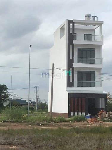 Hình ảnh cần sang lại gấp đát nền bình chánh sổ hồng riêng ,1 tỷ 200tr (80m2)