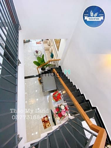 Hình ảnh Siêu phẩm nhà phố full nội thất cao cấp HXH P16.