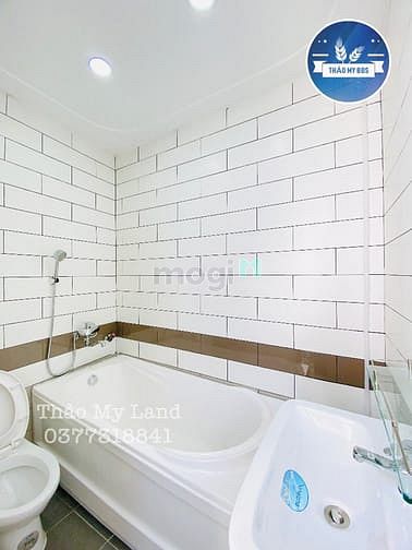 Hình ảnh Siêu phẩm nhà phố full nội thất cao cấp HXH P16.