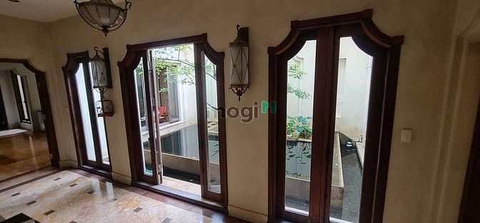 Hình ảnh Biệt Thự Đẳng Cấp mặt phố Lâm Du, Siêu phẩm giữa lòng Thành Phố.