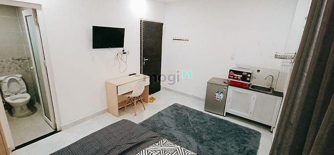 Hình ảnh CHDV Giá Sinh Viên 2 Cửa sổ Quận 1 - Sát Q3-Q5-Q10
