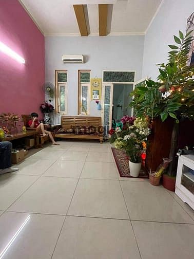 Hình ảnh Cần bán nhà kế mặt tiềm đường lớn
