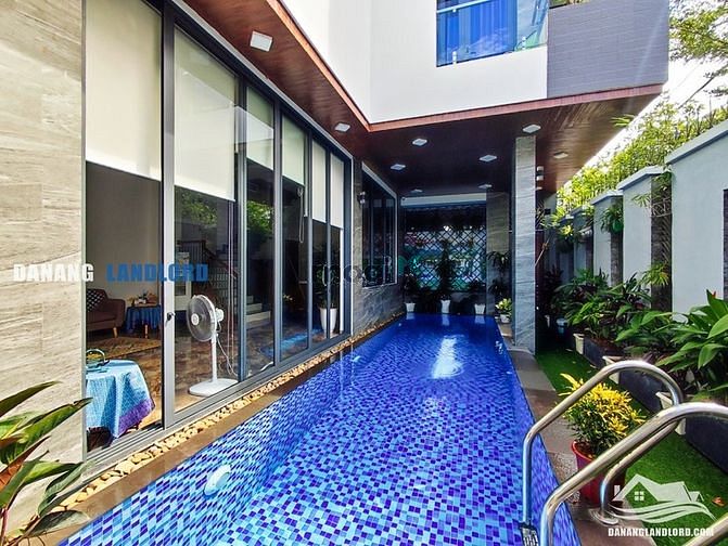 Hình ảnh Villa 8PN, hồ bơi, gần Non Nước - B477