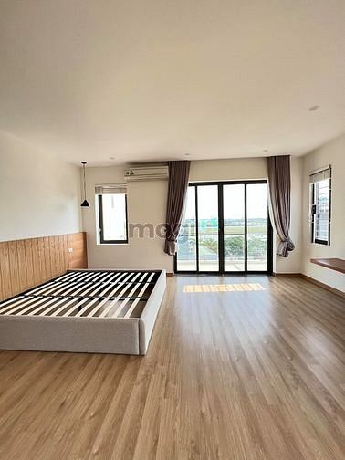 Hình ảnh Phúc Lợi -Góc 3 Thoáng, 90m2 - Kd -Thang Máy - Phân Lô - Vỉa Hè - Ôtô.