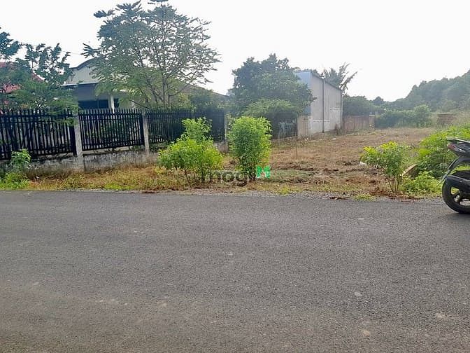 Hình ảnh Diện tích 426m2: Đất Hồng, SHR, Trung tâm Phước Bình, cách ql51 3km