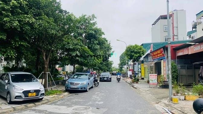 Hình ảnh Bán Lô Đất 75M2 x MT = 6m – Ô Tô Tránh – Vỉa Hè – Kinh Doanh.