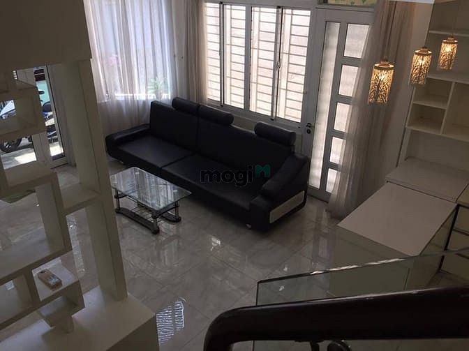 Hình ảnh Bán hoặc cho thuê nhà Bình Thạnh giáp quận 1