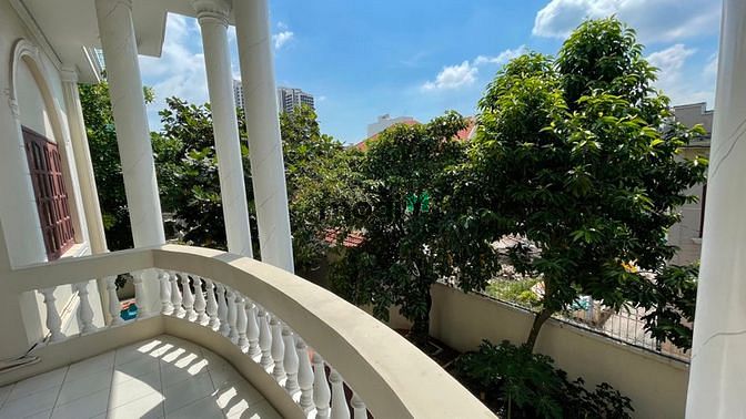 Hình ảnh Chính chủ cho thuê biệt thự Thảo Điền, CÓ HỒ BƠI