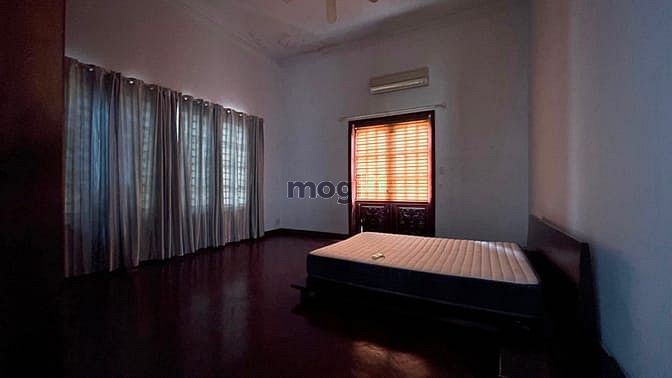 Hình ảnh Chính chủ cho thuê biệt thự Thảo Điền, CÓ HỒ BƠI