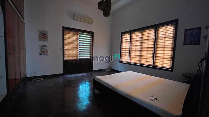 Hình ảnh Chính chủ cho thuê biệt thự Thảo Điền, CÓ HỒ BƠI