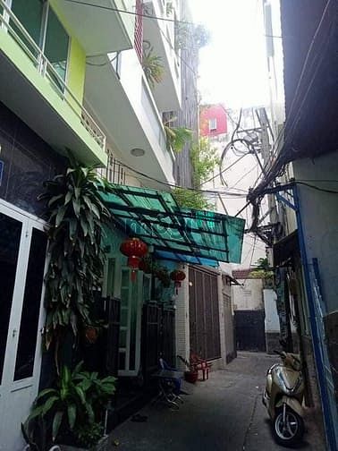 Hình ảnh Bán nhà HBG Trường Sa, 32m2 2, tầng chỉ 3.5 tỷ.