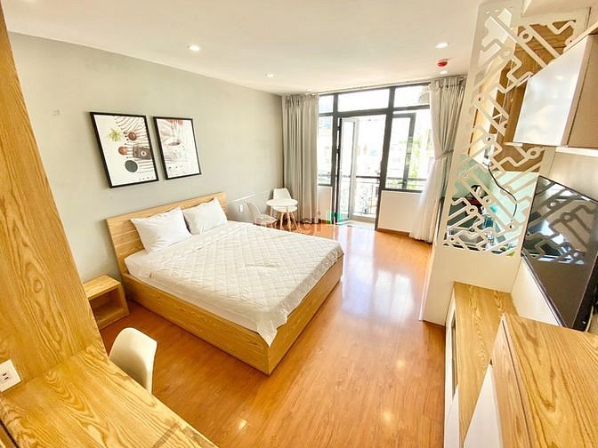 Hình ảnh Cho thuê CHDV ban công view đẹp cực chill, full nội thất ở Quận 3