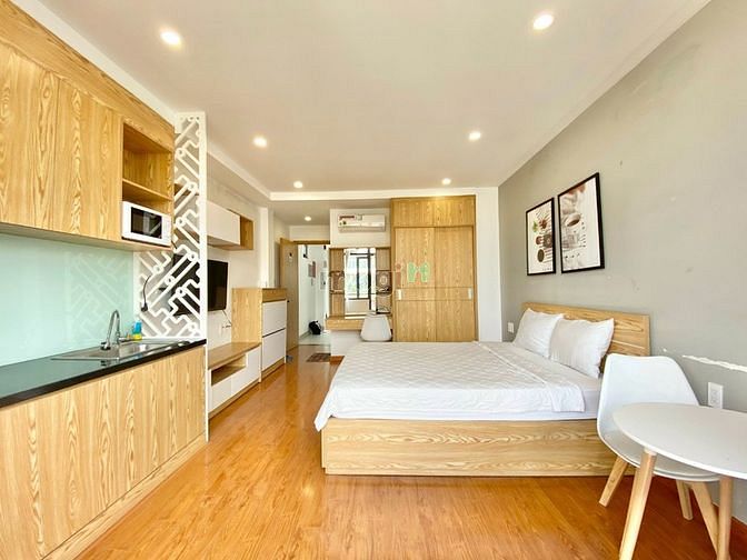Hình ảnh Cho thuê CHDV ban công view đẹp cực chill, full nội thất ở Quận 3