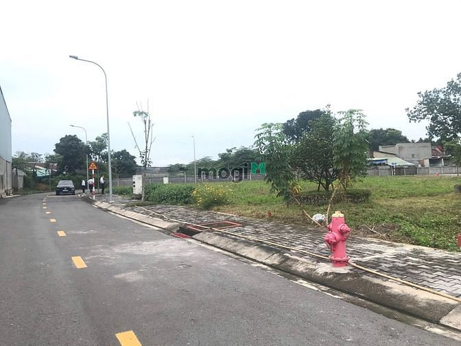 Hình ảnh Bán đất chính chủ đường Nguyễn Văn Tỏ- Tp Biên Hòa- SHR.