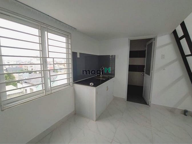 Hình ảnh Căn Hộ Cho Thuê Có Gác Cửa Sổ Lớn Tân Sơn Nhì TP