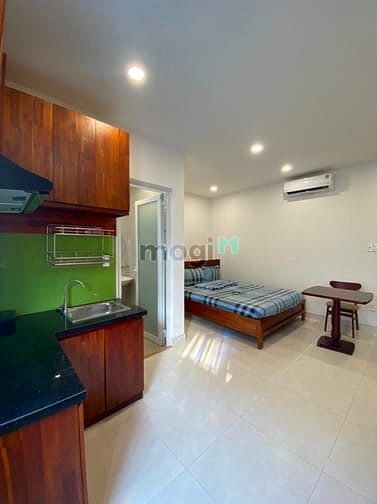 Hình ảnh Studio full Nt_giá rẻ của sổ thoáng kv Q7