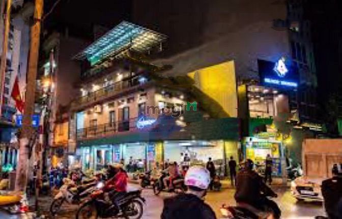 Hình ảnh Cho thuê căn góc mặt tiền siêu đẹp Phố Lò Đúc