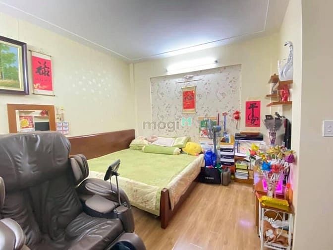 Hình ảnh Bán nhà Trần Cung 32m2, 5T, MT 6m, Ô tô đỗ cửa, gần phố, giá 3.4 tỷ
