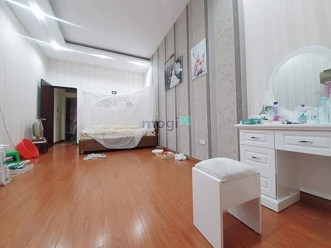 Hình ảnh Bán đất tặng nhà Lê Trọng Tấn, 96m2, mt 5.2m, ô tô tránh, 11.2 tỷ