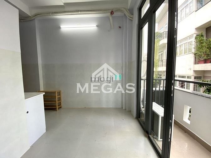 Hình ảnh Phòng Trọ Có Gác Mới Xây Ngay Chợ PHẠM VĂN HAI