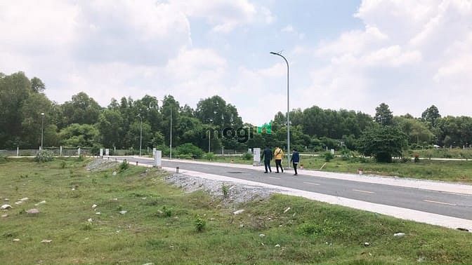 Hình ảnh Đất nền mặt tiền Tỉnh lộ 8 (Vành đai 4)