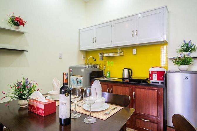 Hình ảnh Cho Thuê Căn Hộ Studio Quận 1 Ban Công Gần cầu Ông Lãnh - HiFriendz