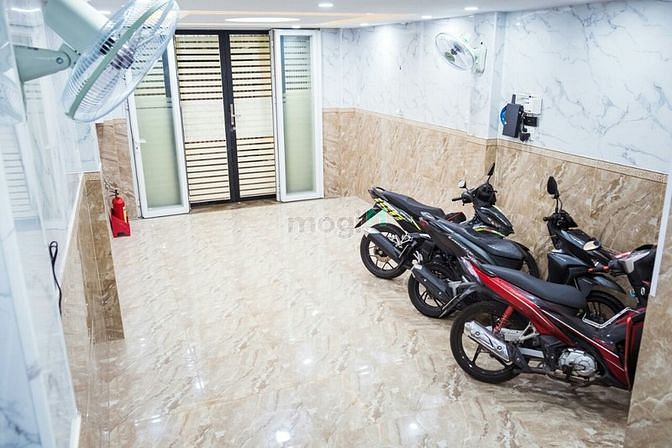 Hình ảnh Cho Thuê Căn Hộ Studio Quận 1 Ban Công Gần cầu Ông Lãnh - HiFriendz