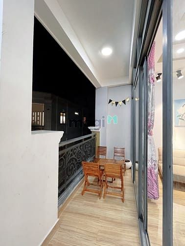 Hình ảnh Studio 35 m2 full nội thất ban công thoáng mát