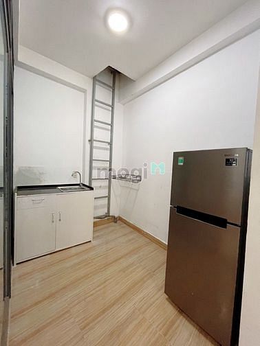 Hình ảnh Studio 35 m2 full nội thất ban công thoáng mát