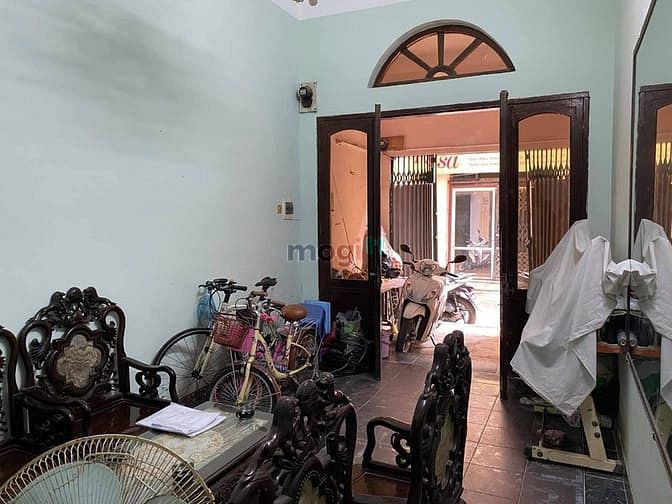 Hình ảnh Bán đất tặng nhà Chùa Láng, 56m2, 4 tầng, ô tô tránh, gần phố, 9.7 tỷ