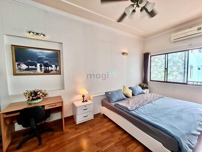 Hình ảnh Phòng Ngay Trung Tâm Giải Trí Q1