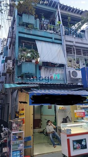 Hình ảnh Nhà mặt tiền Đoàn Văn Bơ- quận 4