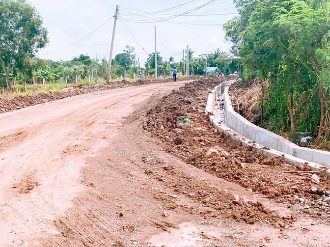 Hình ảnh Bán gấp 650tr/115m2 thổ cư 100m