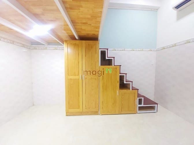 Hình ảnh ⭐⭐Phòng Cao Cấp gác xép MỚI TOANH, LẠC LONG QUÂN – 5’ Đến ĐH Văn Hiến