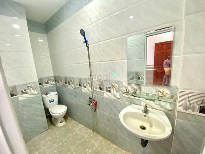 Hình ảnh Cho Thuê Phòng 572 Phạm Văn Chiêu giá chỉ 2tr6