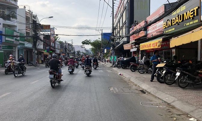 Hình ảnh SIÊU VỊ TRÍ ngã 3 Sầm Uất suốt 4x30,kd đa ngành