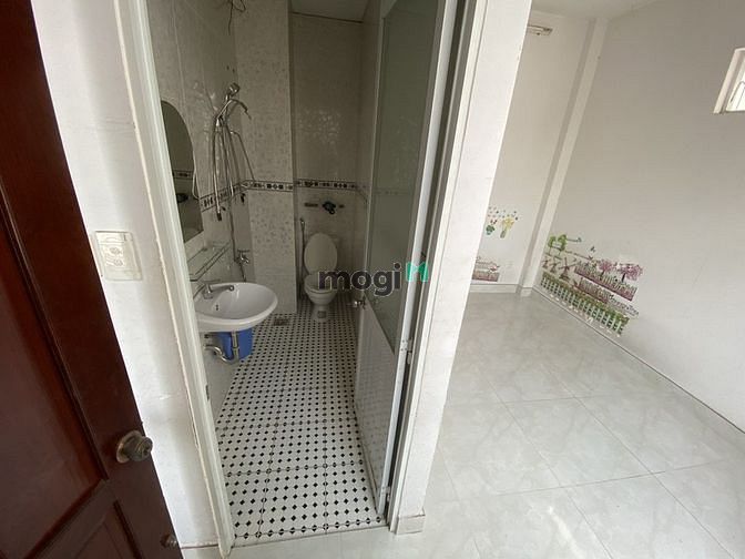 Hình ảnh Phòng trọ Chợ Bà Chiểu, Thoáng Mát, Sát Hàng Xanh chỉ 1km