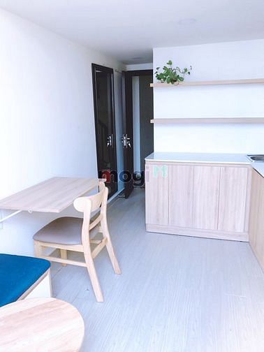 Hình ảnh Căn Hộ Duplex Mini Xinh Xắn Ban Công và cửa sổ  Bến Vân Đồn Q4