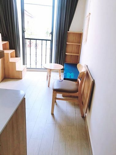 Hình ảnh Căn Hộ Duplex Mini Xinh Xắn Ban Công và cửa sổ  Bến Vân Đồn Q4